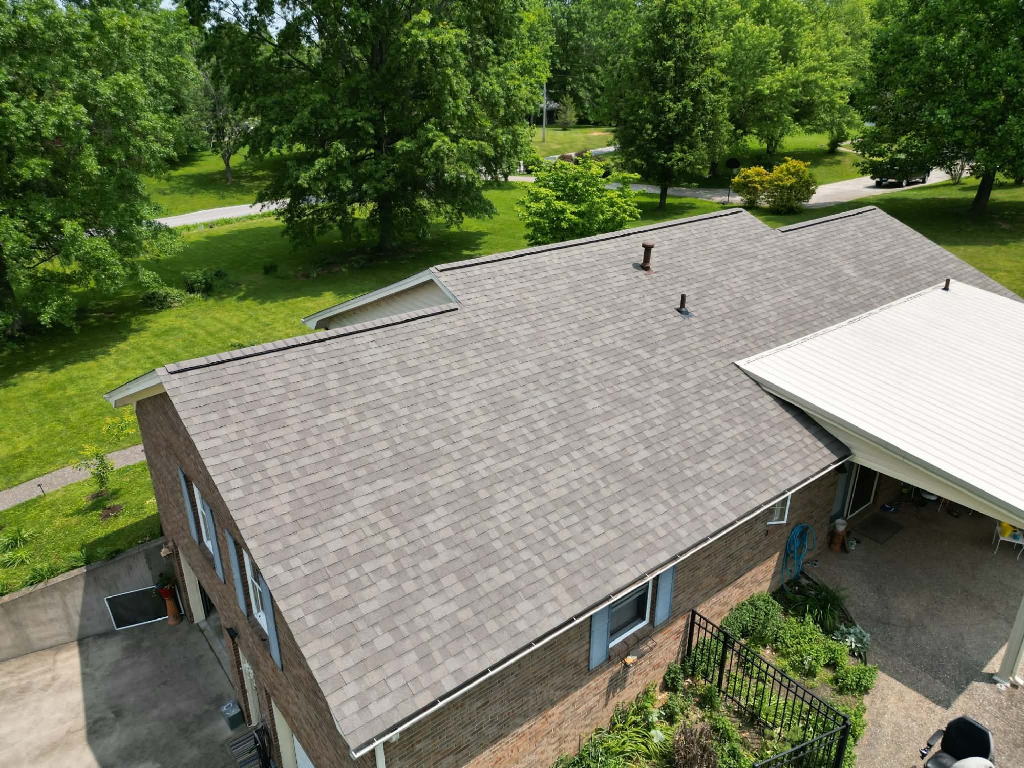 Completed Installation — Weathered Gray Shingles — Rook Roofing & Restoration Ashland KY